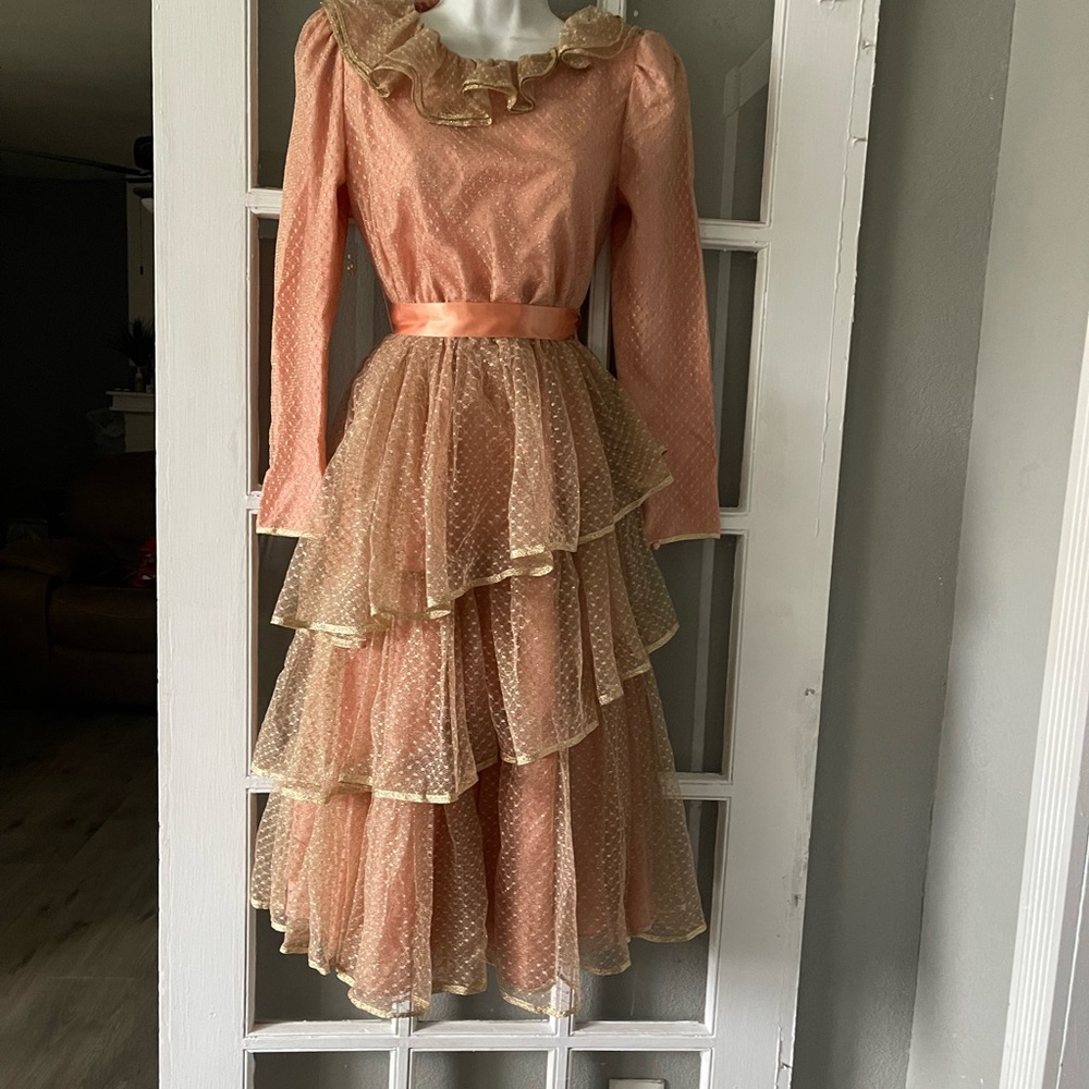 Vintage Genet‎ Vivien Elegant Peach and Gold Layered Women's Dress